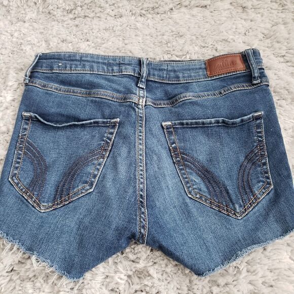 HOLLISTER High Rise Super Skinny Raw Hem Denim Shorts - Picture 4 of 8